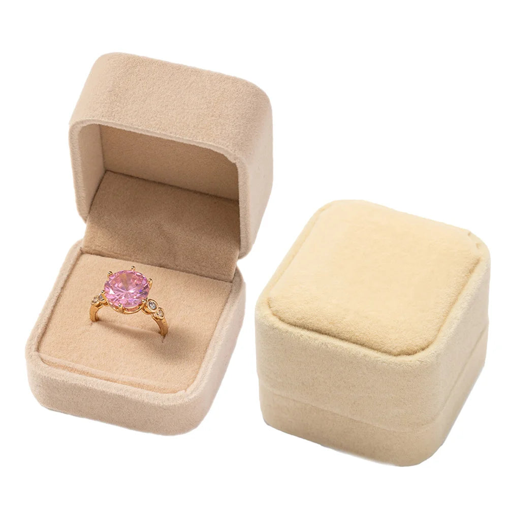 Boîte à Bijoux en Velours – Spéciale Bagues 💍