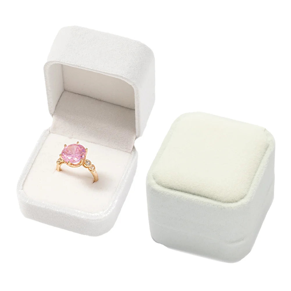 Boîte à Bijoux en Velours – Spéciale Bagues 💍